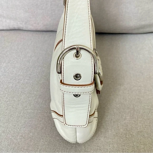 Vintage Coach Soho 9247 White Leather Shoulder Bag Y2K Buckle Purse CleanClassic - Picture 5 of 10